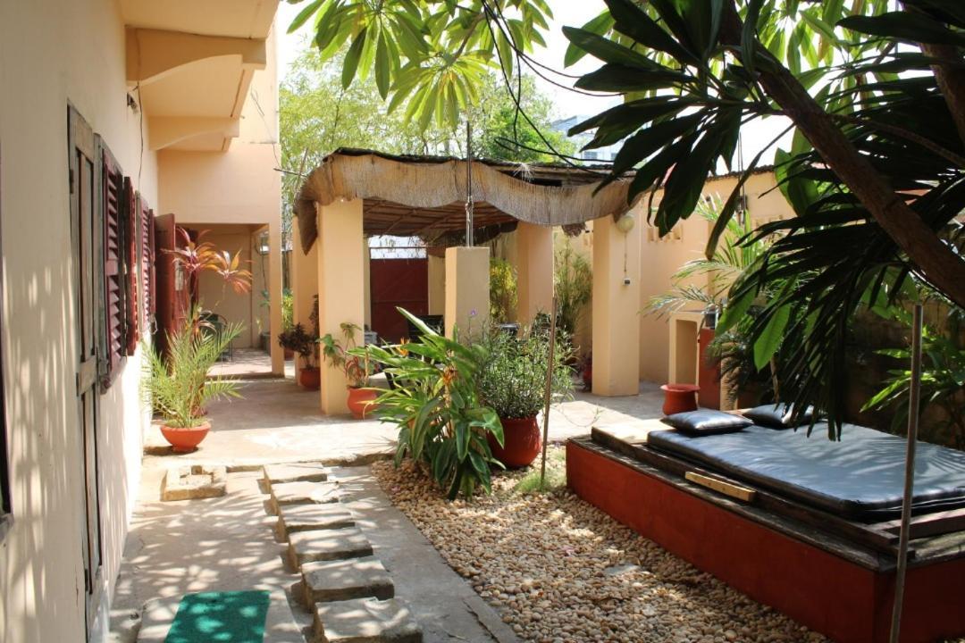 La Guesthouse Etoile โกโตนู ภายนอก รูปภาพ