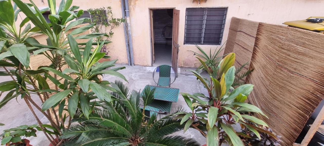 La Guesthouse Etoile โกโตนู ภายนอก รูปภาพ