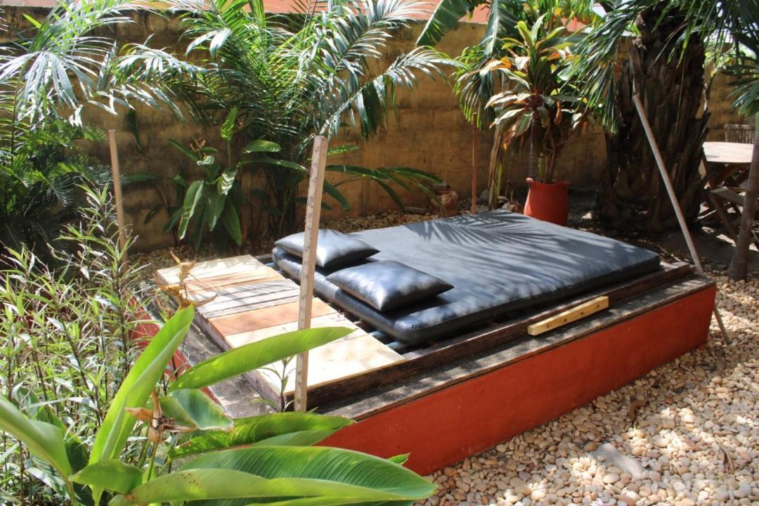 La Guesthouse Etoile โกโตนู ภายนอก รูปภาพ