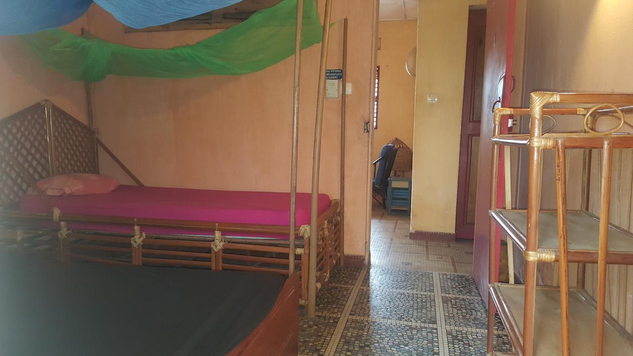 La Guesthouse Etoile โกโตนู ภายนอก รูปภาพ